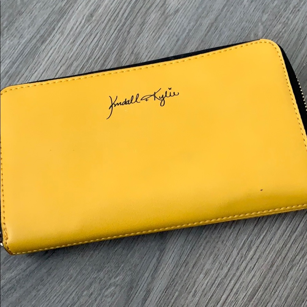 Kendall&Kylie wallet